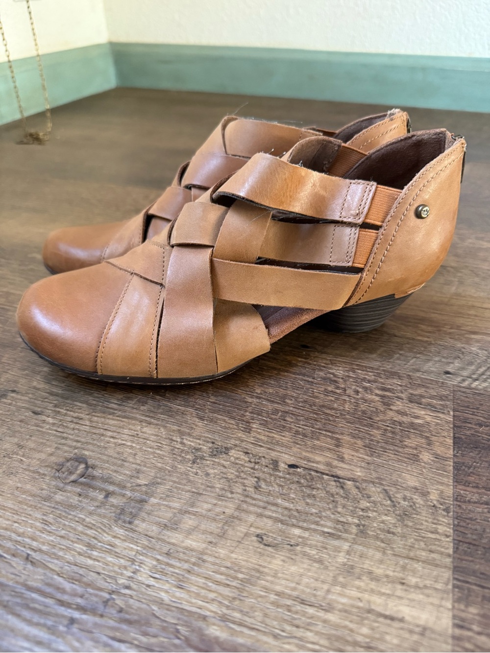 Cobb Hill Laurel Woven Pump Tan Leather 8.5